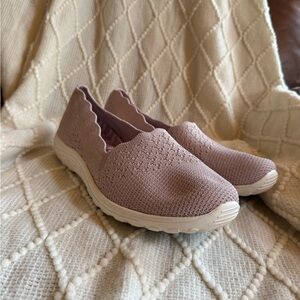Skechers Women's Mauve Knit Slip-On Flats